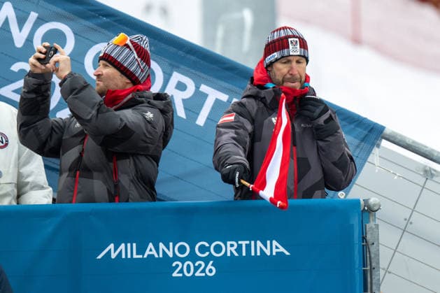 OLYMPICS - Winter Olympic Games, Olympische Spiele, Olympia, OS Milano Cortina 2026 VAL DI FIEMME,ITALY,10.FEB.26 - OLYMPICS, NORDIC SKIING, NORDIC COMBINED, Ski jumping, Skispringen, Ski, nordisch - Winter Olympic Games Milano Cortina 2026, normal hill, training . Image shows crosscountry-coach Jochen Strobl and head coach Christoph Bieler (AUT).  GEPAxpictures xOliverxLerch