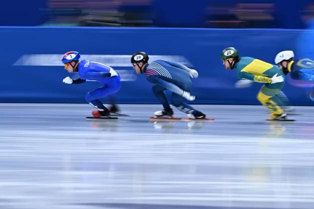 French Quentin Fercoq (C) pictured in action during the Men 1000m heats in the Short Track Speed skating, Eisschnelllauf competition at the Milano Cortina 2026 Olympic Winter games, Winterspiele,Spiele, Summer games on Tuesday 10 February 2026 in Milan, Italy. The XXV Winter Olympics take place from 6 to 22 February 2026 in Italy. JASPERxJACOBS  x162348911x