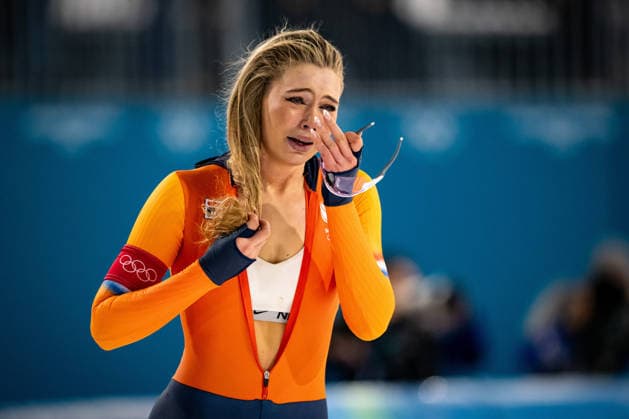 Milano Cortina 2026, speed skating, controversy about Nike logo on sports bra by Jutta Leerdam, archive pictures
