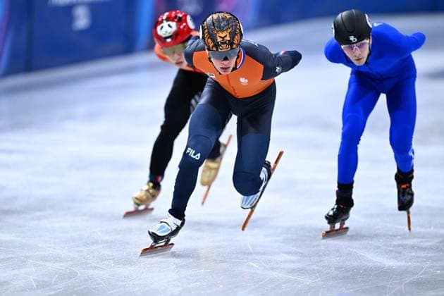 Dutch shorttrack skater Jens van t Wout pictured in action during the Men 1000m heats in the Short Track Speed skating, Eisschnelllauf competition at the Milano Cortina 2026 Olympic Winter games, Winterspiele,Spiele, Summer games on Tuesday 10 February 2026 in Milan, Italy. The XXV Winter Olympics take place from 6 to 22 February 2026 in Italy. JASPERxJACOBS  x162354795x