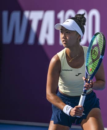 Qatar TotalEnergies Open 2026 - Day Three DOHA, QATAR FEBRUARY 10: Ann Li of the United States in action against Magdalena Frech of Poland in the second round on Day Three of the Qatar TotalEnergies Open, part of the Hologic WTA, Tennis Damen Tour, at the Khalifa International Tennis and Squash Complex on February 10, 2026 in Doha, Qatar. Doha Qatar  Copyright: xArturxWidakx originalFilename:widak-qatartot260210_npdWd.jpg