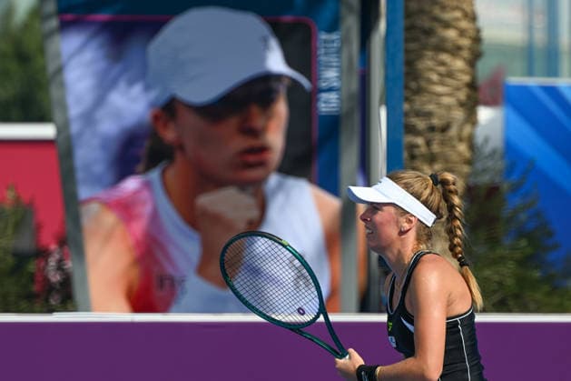 Qatar TotalEnergies Open 2026 - Day Three DOHA, QATAR FEBRUARY 10: Magdalena Frech of Poland in action against Ann Li of the United States in the second round on Day Three of the Qatar TotalEnergies Open, part of the Hologic WTA, Tennis Damen Tour, at the Khalifa International Tennis and Squash Complex on February 10, 2026 in Doha, Qatar. Doha Qatar  Copyright: xArturxWidakx originalFilename:widak-qatartot260210_npPgq.jpg