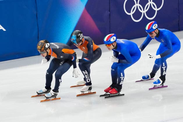 2026-02-10 - Milano Cortina 2026 Winter Olympics MILAN, ITALY - FEBRUARY 10: Jens van t Wout of Netherlands, Melle van t Wout of Netherlands, Pietro Sighel of Italy, Luca Spechenhauser of Italy performing on the Mixed Team Relay - Quarterfinals during the Milano Cortina 2026 Winter Olympics at the Milano Ice Skating Arena on February 10, 2026 in Milan, Italy Milan Milano Ice Skating Arena Italy Content not available for redistribution in The Netherlands directly or indirectly through any third parties. Copyright: xAndrexWeeningx