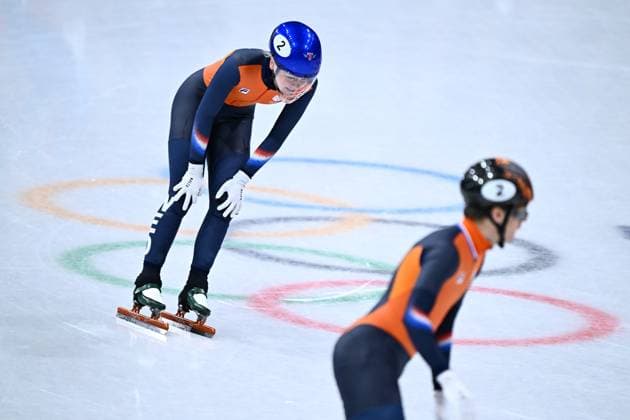 Dutch Xandra Velzeboer reacts after the semifinals of the Mixed Team Relay of the Short Track Speed skating, Eisschnelllauf competition at the Milano Cortina 2026 Olympic Winter games, Winterspiele,Spiele, Summer games on Tuesday 10 February 2026 in Milan, Italy. The XXV Winter Olympics take place from 6 to 22 February 2026 in Italy. JASPERxJACOBS  x162369887x