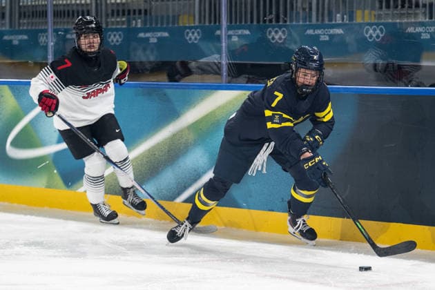 260210 Kanami Seki of Japan Mira Jungaker of Sweden in the women s Ice hockey, Eishockey game between Japan and Sweden during day 4 of the 2026 Winter Olympics on February 10, 2026 in Milan. Photo: Emma Wallskog BILDBYRAN kod EW EW0626 ishockey ice hockey Olympic Games, Olympische Spiele, Olympia, OS olympics winter olympics os ol olympiska spel vinter-os olympiske leker milano cortina 2026 milan cortina 2026 milano cortina 2026 olympic games milano cortina 2026 winter olympic games milano cortina-os milano cortina-ol vinter-ol 4 bbeng sweden sverige dam japan *** 260210 Kanami Seki of Japan Mira Jungaker of Sweden in the women s ice hockey game between Japan and Sweden during day 4 of the 2026 Winter Olympics on February 10, 2026 in Milan Photo Emma Wallskog BILDBYRAN kod EW EW0626 ishockey ice hockey olympic games olympics winter olympics os ol olympiska spel vinter os olympiske leker milano cortina 2026 milan cortina 2026 milano cortina 2026 olympic games milano cortina 2026 winter olympic games milano cortina os milano cortina ol vinter ol 4 bbeng sweden sverige dam japan  Copyright: EMMAxWALLSKOG BB260210EW026
