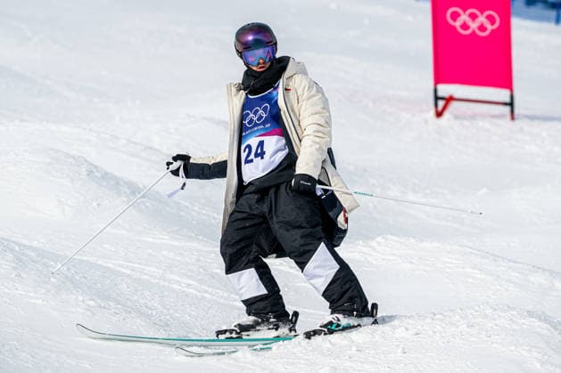 XXV Winter Olympic Games, Olympische Spiele, Olympia, OS in Livigno, Italy, on February 10, 2026. Freestyle Skiing Men s Moguls - qualification. Matyas Kroupa from Czech Republic inspecting the track. (CTKxPhoto DavidxTanecek) CTKPhotoP2026021004722  CTKPhotoP2026021004722