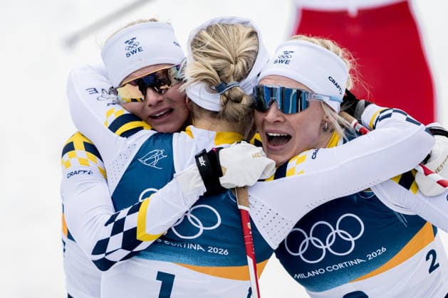 260210 Maja Dahlqvist , Linn Svahn and Jonna Sundling of Sweden celebrate after winning women s classic technique cross-country skiing sprint final during day 4 of the 2026 Winter Olympics on February 10, 2026 in Val di Fiemme. Photo: Maxim Thore BILDBYRAN kod MT MT0969 skidor cross-country skiing langrenn Olympic Games, Olympische Spiele, Olympia, OS olympics winter olympics os ol olympiska spel vinter-os olympiske leker milano cortina 2026 milan cortina 2026 milano cortina 2026 olympic games milano cortina 2026 winter olympic games milano cortina-os milano cortina-ol vinter-ol 4 bbeng sprint norge jubel os-guld gold guld *** 260210 Maja Dahlqvist , Linn Svahn and Jonna Sundling of Sweden celebrate after winning women s classic technique cross country skiing sprint final during day 4 of the 2026 Winter Olympics on February 10, 2026 in Val di Fiemme Photo Maxim Thore BILDBYRAN kod MT MT0969 skidor cross country skiing langrenn olympic games olympics winter olympics os ol olympiska spel vinter os olympiske leker milano cortina 2026 milan cortina 2026 milano cortina 2026 olympic games milano cortina 2026 winter olympic games milano cortina os milano cortina ol vinter ol 4 bbeng sprint norge jubel os guld gold guld  Copyright: MAXIMxTHORE BB260210MT144