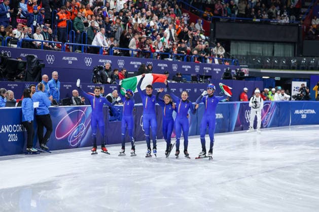 Team Italia during the Olympic Winter Milano-Cortina 2026 Shirt Track Speed skating, Eisschnelllauf Team Relay on February 10, 2026 at Milano Ice Skating Arena in Milan, Italy  Copyright: xFabrizioxCarabelli IPAxSportx xipa-agency.netx xx IPA_71219986 IPA_Agency_IPA71219986