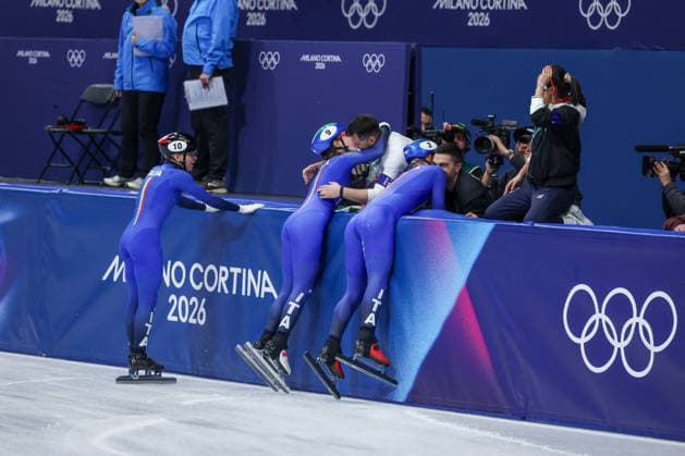 GIOCHI OLIMPICI - Olimpiadi Invernali Milano-Cortina 2026 - Short Track Speed skating, Eisschnelllauf Mixed Team Relay Finals Team Italia during the Olympic Winter Milano-Cortina 2026 Shirt Track Speed Skating Team Relay on February 10, 2026 at Milano Ice Skating Arena in Milan, Italy Cortina D Ampezzo Italy  Copyright: xIPAxSport ABACAx