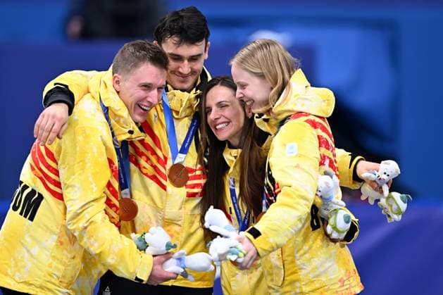 Belgian shorttrack skater Ward Petre, Belgian shorttrack skater Stijn Desmet, Belgian shorttrack skater Hanne Desmet and Belgian shorttrack skater Tineke den Dulk celebrate their bronze medal on the podium of the Mixed Team Relay of the Short Track Speed skating, Eisschnelllauf competition at the Milano Cortina 2026 Olympic Winter games, Winterspiele,Spiele, Summer games on Tuesday 10 February 2026 in Milan, Italy. The XXV Winter Olympics take place from 6 to 22 February 2026 in Italy. JASPERxJACOBS  x162380976x