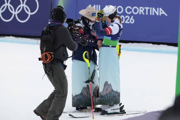 A J Hurt (USA) during the Olympic Winter games, Winterspiele,Spiele, Summer games Milano-Cortina 2026, Alpine Skiing Women s Team Combined Slalom on February 10, 2026 at Tofane Alpine Skiing Centre in Cortina D Ampezzo, Italy  Copyright: xLucianoxMariaxBisi IPAxSportx xipa-agency.netx xx IPA_71221945 IPA_Agency_IPA71221945
