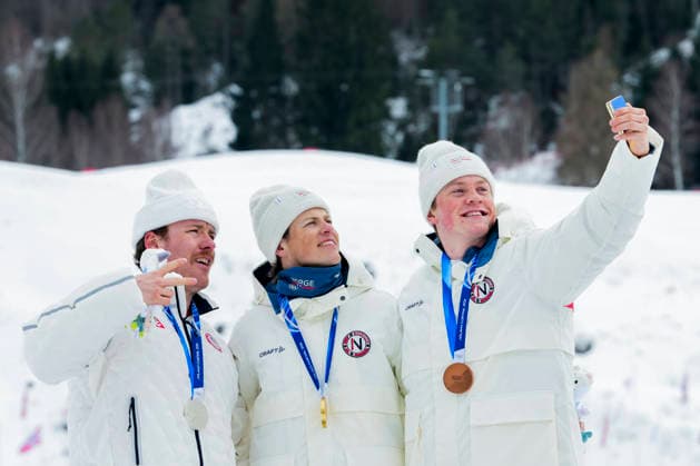 Winter Olympics in Milan Cortina 2026 Val di Fiemme, Italy 20260210. Ben Ogden from the USA, Johannes Hosflot Klaebo from Norway and Oskar Opstad Vike from Norway on the podium after the cross-country sprint finals at Tesero stadium during the Winter Olympics in Milano Cortina 2026. Photo: Lise Aserud NTB Val di Fiemme Italy EDITORIAL USE ONLY. RESTRICTED USE FOR BETTING COMPANIES Ref:_SPOkAiKFWHhIX0.jpg *** Winter Olympics in Milan Cortina 2026 Val di Fiemme, Italy 20260210 Ben Ogden from the USA, Johannes Hosflot Klaebo from Norway and Oskar Opstad Vike from Norway on the podium after the cross country sprint finals at Tesero stadium during the Winter Olympics in Milano Cortina 2026 Photo Lise Aserud NTB Val di Fiemme Italy EDITORIAL USE ONLY RESTRICTED USE FOR BETTING COMPANIES  Copyright: xLisexAserudx xNTBx