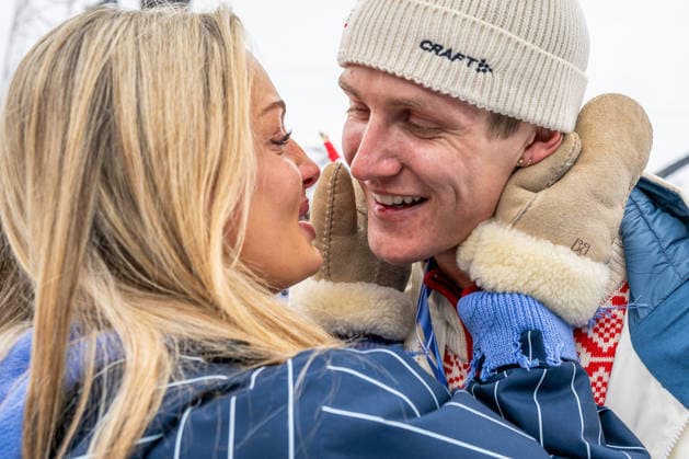 260210 Birk Ruud of Norway celebrates with his girlfriend Tonje Frigstad after winning men™s freestyle skiing slopestyle final during day 4 of the 2026 Winter Olympics on February 10, 2026 in Livigno. Photo: Vegard Grott BILDBYRAN kod VG VG0867 bbeng Olympic Games, Olympische Spiele, Olympia, OS olympics winter olympics os ol olympiska spel vinter-os olympiske leker milano cortina 2026 milan cortina 2026 milano cortina 2026 olympic games milano cortina 2026 winter olympic games milano cortina-os milano cortina-ol vinter-ol finale freeskiing slopestyle freeski freestyle friski norge jubel *** 260210 Birk Ruud of Norway celebrates with his girlfriend Tonje Frigstad after winning men™s freestyle skiing slopestyle final during day 4 of the 2026 Winter Olympics on February 10, 2026 in Livigno Photo Vegard Grott BILDBYRAN kod VG VG0867 bbeng olympic games olympics winter olympics os ol olympiska spel vinter os olympiske leker milano cortina 2026 milan cortina 2026 milano cortina 2026 olympic games milano cortina 2026 winter olympic games milano cortina os milano cortina ol vinter ol finale freeskiing slopestyle freeski freestyle friski norge jubel  Copyright: VEGARDxGRoTT BB260210VG038