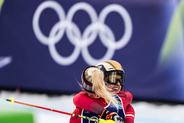 260210 Katharina Huber and Ariane Raedler of Austria celebrate after competing in women s team combined alpine skiing during day 4 of the 2026 Winter Olympics on February 10, 2026 in Cortina. Photo: Jon Olav Nesvold BILDBYRAN COP 217 JE0115 alpint alpine skiing Olympic Games, Olympische Spiele, Olympia, OS olympics winter olympics os ol olympiska spel vinter-os olympiske leker milano cortina 2026 milan cortina 2026 milano cortina 2026 olympic games milano cortina 2026 winter olympic games milano cortina-os milano cortina-ol vinter-ol 4 bbeng dam jubel österrike *** 260210 Katharina Huber and Ariane Raedler of Austria celebrate after competing in women s team combined alpine skiing during day 4 of the 2026 Winter Olympics on February 10, 2026 in Cortina Photo Jon Olav Nesvold BILDBYRAN COP 217 JE0115 alpine alpine skiing olympic games olympics winter olympics os ol olympiska spel vinter os olympiske leker milano cortina 2026 milan cortina 2026 milano cortina 2026 olympic games milano cortina 2026 winter olympic games milano cortina os milano cortina ol vinter ol 4 bbeng dam jubel österrike  Copyright: JONxOLAVxNESVOLD BB260210JE065