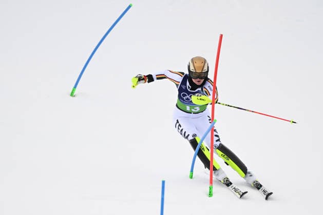 February 10, 2026, Cortina, Veneto, Italy: Kira Weidle Winkelmann Emma Aicher from Germania during the Winter Olympic Games, Olympische Spiele, Olympia, OS Milano Cortina 2026, in Tofane Alpine Skiing Centre , on February 10 2026, in Cortina, Italy Cortina Italy - ZUMAm345 20260210_oly_m345_049 Copyright: xFedericoxManonix