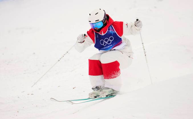 February 10, 2026, Livigno, Italy: Laurianne Desmarais-Gilbert from Sainte-Adele, Que., competes in the women s moguls qualification at the Milano Cortina 2026 Winter Olympic Games, Olympische Spiele, Olympia, OS in Livigno, Italy on Tuesday, Feb. 10, 2026. Canada News - February 10, 2026  - ZUMAc35_ 20260210_zaf_c35_092 Copyright: xSeanxKilpatrickx