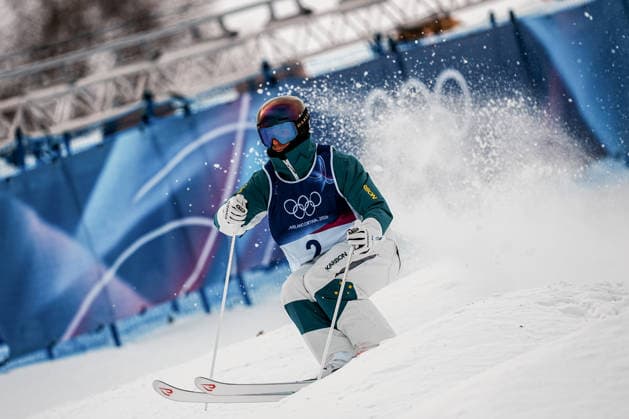 (260210) -- LIVIGNO, Feb. 10, 2026 -- Matt Graham of Australia competes during the freestyle skiing men s moguls qualification at the Milan-Cortina 2026 Olympic Winter games, Winterspiele,Spiele, Summer games in Livigno, Italy, Feb. 10, 2026. ) (MICO2026)ITALY-LIVIGNO-OLYMPIC WINTER GAMES-FREESTYLE SKIING-MEN S MOGULS-QUALIFICATION HuxChao 
