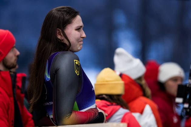 CORTINA, ITALY - FEBRUARY 10: Merle Malou Fraebel (Germany) cries, frustrated during the Luge Women s Singles at the Milano Cortina 2026 Olympics at Cortina Sliding Centre on day 4 of the Milano Cortina 2026 Olympics on February 10, 2026 in Cortina, Italy. Editorial use only. Venezia Italy Copyright: xSteffiexWunderlx