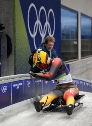 MILANO CORTINA 2026 - OLYMPISCHE WINTERSPIELE - CORTINA D™AMPEZZO - RODELN - FRAUEN EINZEL ** NUR FÜR REDAKTIONELLE ZWECKE ** EDITORIAL USE ONLY **<p>10 02 2026-Cortina d™Ampezzo: Olympische Winterspiele Milano Cortina 2026 Rodeln Cortina Sliding Centre Event: Frauen Einzel 3.-4. Lauf im Foto: Merle Fräbel 5 (Deutschland) enttäuscht nach dem 3. Lauf ( Italien Venetien Cortina d™Ampezzo Copyright: SaschaxFromm *** MILANO CORTINA 2026 OLYMPIC WINTER GAMES CORTINA D™AMPEZZO LUNGING WOMEN SINGLE FOR EDITORIAL PURPOSES ONLY p 10 02 2026 Cortina d™Ampezzo Olympic Winter Games Milano Cortina 2026 Luge Cortina Sliding Centre Event Women Single 3 4 run in photo Merle Fräbel 5 Germany disappointed after the 3 run Italy Veneto Cortina d™Ampezzo Copyright SaschaxFromm Copyright: SaschaxFromm doc84in7vlnb0g1kelkja4g ,EDITORIAL USE ONLY