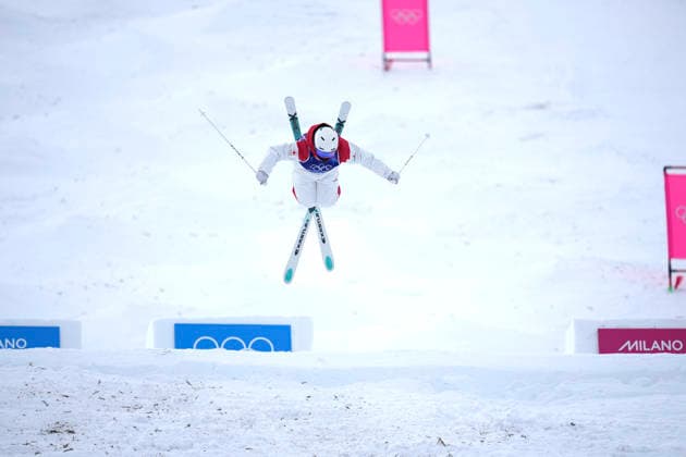 (260210) -- LIVIGNO, Feb. 10, 2026 -- Laurianne Desmarais-Gilbert of Canada competes during the freestyle skiing women s moguls qualification at the Milan-Cortina 2026 Olympic Winter games, Winterspiele,Spiele, Summer games in Livigno, Italy, Feb. 10, 2026. ) (MICO2026)ITALY-LIVIGNO-OLYMPIC WINTER GAMES-FREESTYLE SKIING-WOMEN S MOGULS-QUALIFICATION HuxChao 