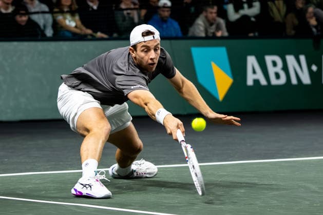 ROTTERDAM, NETHERLANDS - FEBRUARY 10:Tallon Griekspoor of the Netherlands reaches for the ball in his Men s Doubles First Round match with Botic van de Zandschulp of the Netherlands during Day Two of the ABN AMRO Open at the Rotterdam Ahoy on February 10, 2026 in Rotterdam, Netherlands. (Photo by Rene Nijhuis) SPO  Copyright: xRenexNijhuis