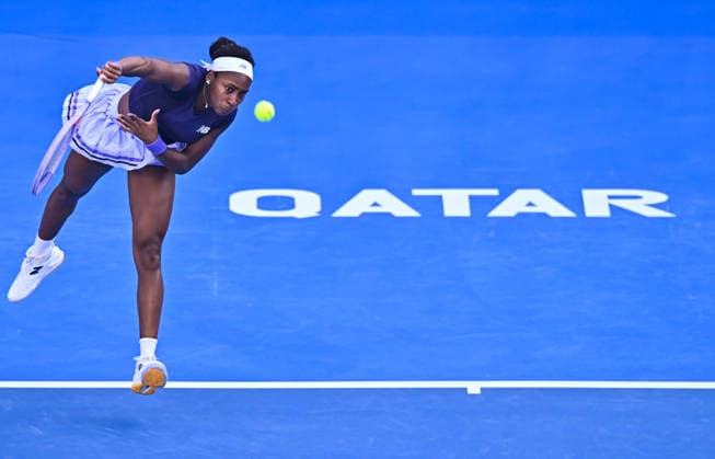WTA, Tennis Damen Qatar TotalEnergies Open 2026-round of 32 in Doha, Qatar - 10 Feb 2026 Coco Gauff of the United States plays against Elisabetta Cocciaretto of Italy (Not Seen) during their round of 32 match at the WTA Qatar TotalEnergies Open 2026 tennis tournament at the Khalifa International Tennis Complex. ?? Elisabetta Cocciaretto won against Coco Gauff 6-4,6-2 Doha Qatar Copyright: xNoushadxVariyattiyakkalx xSOPAxImagesx NVRITYAKAL1-015
