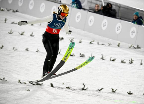 Nika Vodan of Slovenia during the Ski jumping, Skispringen, Ski, nordisch Mixed Team event at the Milano Cortina Winter Olympics at the Predazzo Ski Jumping Stadium on February 10, 2026. - MARKKU ULANDER Tesero Italy 08JbczKtwCo  Copyright: xMarkkuxUlanderx 08JbczKtwCo