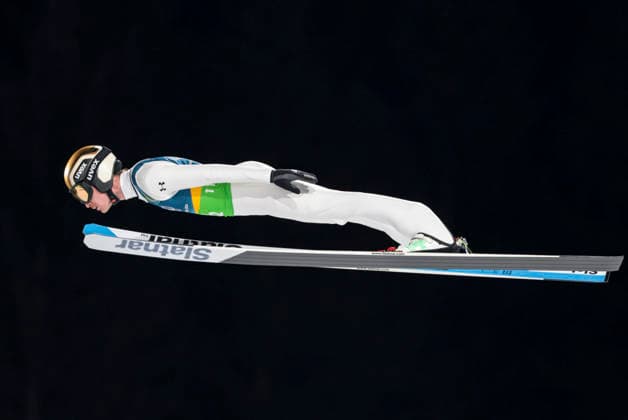 OLYMPICS - Winter Olympic Games, Olympische Spiele, Olympia, OS Milano Cortina 2026 PREDAZZO,ITALY,10.FEB.26 - OLYMPICS, Ski jumping, Skispringen, Ski, nordisch - Winter Olympic Games Milano Cortina 2026, normal hill, mixed team. Image shows Anze Lanisek (SLO).  GEPAxpictures xMatthiasxTrinkl
