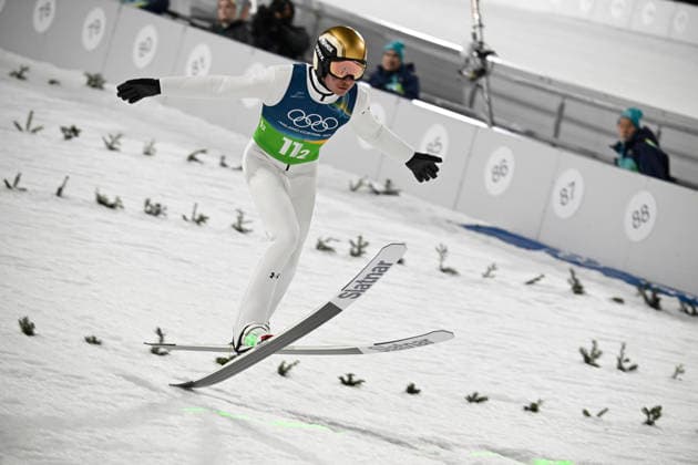 Anze Lanisek of Slovenia during the Ski jumping, Skispringen, Ski, nordisch Mixed Team event at the Milano Cortina Winter Olympics at the Predazzo Ski Jumping Stadium on February 10, 2026. - MARKKU ULANDER Tesero Italy gGKOm4Hc8aM  Copyright: xMarkkuxUlanderx gGKOm4Hc8aM