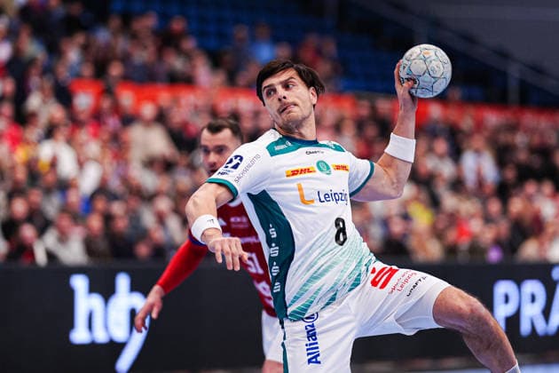 7 meter throw goal Lucas Krzikalla SC DHfK Leipzig, 08 GER, Handball Sport Verein Hamburg vs SC DHfK Leipzig, Handball, 1 Bundesliga, Matchday 20, Season 2025 2026, 10 02 2026 GER, Handball Sport Verein Hamburg vs SC DHfK Leipzig, Handball, 1 Bundesliga, Matchday 20, Season 2025 2026, 10 02 2026 Hamburg Copyright: xEibner-Pressefoto MarcelxvonxFehrnx EP_MFN