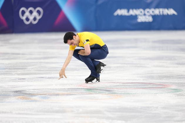 Winter Olympics - Men s Single Skating - Short Program Tomas Guarino Sabate of Team Spain competes in Men s Single Skating - Short Program on day four of the Milano Cortina 2026 Winter Olympic Games, Olympische Spiele, Olympia, OS at Milano Ice Skating Arena on February 10, 2026 in Milan, Italy. Photo by Alexis Jumeau ABACAPRESS.COM Milan Italy  Copyright: xJumeauxAlexis ABACAx