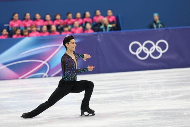 Winter Olympics - Men s Single Skating - Short Program Donovan Carrillo of Team Mexico competes in Men s Single Skating - Short Program on day four of the Milano Cortina 2026 Winter Olympic Games, Olympische Spiele, Olympia, OS at Milano Ice Skating Arena on February 10, 2026 in Milan, Italy. Photo by Alexis Jumeau ABACAPRESS.COM Milan Italy  Copyright: xJumeauxAlexis ABACAx