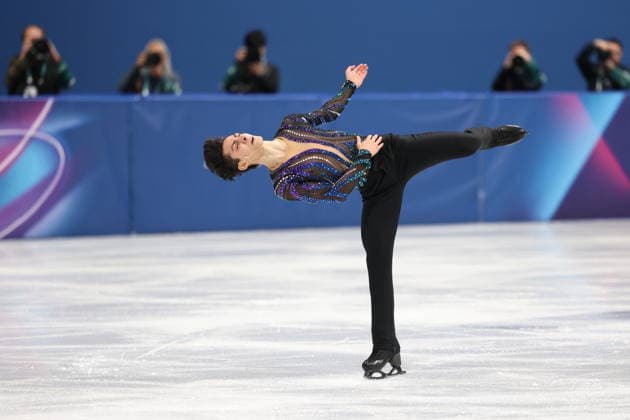 Winter Olympics - Men s Single Skating - Short Program Donovan Carrillo of Team Mexico competes in Men s Single Skating - Short Program on day four of the Milano Cortina 2026 Winter Olympic Games, Olympische Spiele, Olympia, OS at Milano Ice Skating Arena on February 10, 2026 in Milan, Italy. Photo by Alexis Jumeau ABACAPRESS.COM Milan Italy  Copyright: xJumeauxAlexis ABACAx