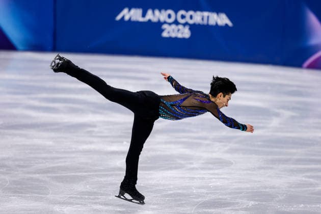2026-02-10 Figure skating, Eiskunstlauf - Milano Cortina 2026 Winter Olympics - Day 4 MILAN, ITALY - FEBRUARY 10: Donovan Carrillo of Mexico competing in the Men Single Skating - Short Program during Day 4 of Figure Skating - Milano Cortina 2026 Winter Olympics at Milano Ice Skating Arena on February 10, 2026 in Milan, Italy. (Photo by Joris Verwijst BSR Agency) Milan Italy Content not available for redistribution in The Netherlands directly or indirectly through any third parties. Copyright: xBSRxAgencyx