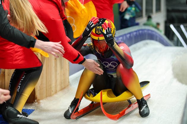 Olympische Winterspiele Milano Cortina 2026 Rennrodeln Einsitzer Frauen am 10.02.2026 im Cortina Sliding Centre in Cortina d™Ampezzo Julia Taubitz ( Deutschland ) gewinnt die Gold Medaille *** Olympic Winter Games Milano Cortina 2026 Luge Single Seater Women on 10 02 2026 at the Cortina Sliding Center in Cortina d™Ampezzo Julia Taubitz Germany wins the gold medal xMSx