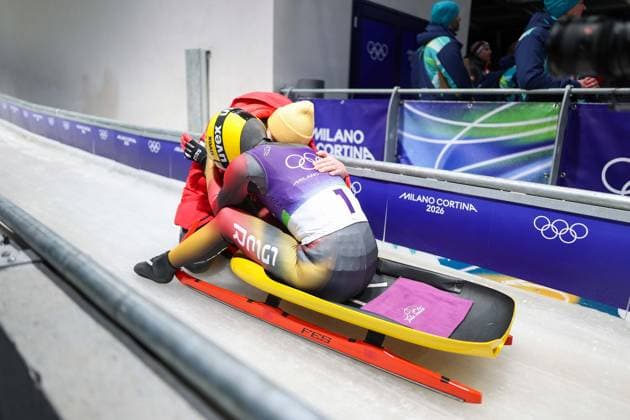 Olympische Winterspiele Milano Cortina 2026 Rennrodeln Einsitzer Frauen am 10.02.2026 im Cortina Sliding Centre in Cortina d™Ampezzo Julia Taubitz ( Deutschland ) gewinnt die Gold Medaille *** Olympic Winter Games Milano Cortina 2026 Luge Single Seater Women on 10 02 2026 at the Cortina Sliding Center in Cortina d™Ampezzo Julia Taubitz Germany wins the gold medal xMSx