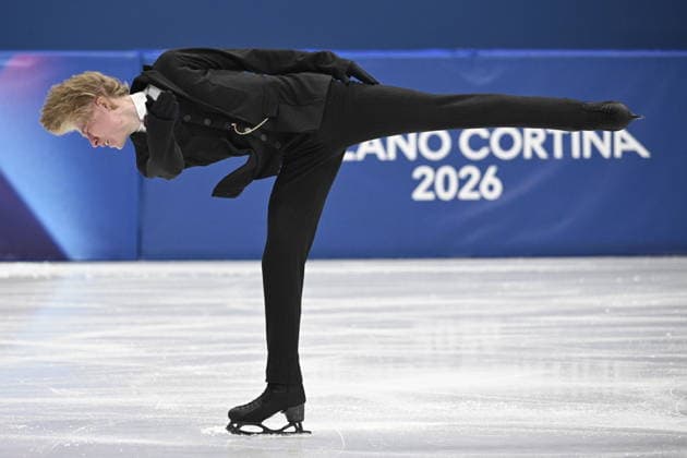 MILAN, ITALY 20260210 Figure skater Stephen Gogolev of Canada competes in the short program at the Milan Ice Skating Arena during the Milan Olympics. *** Image included in SPORTS PACKAGE. For others PAID IMAGE *** MILANO ITALY x10070x *** MILAN, ITALY 20260210 Figure skater Stephen Gogolev of Canada competes in the short program at the Milan Ice Skating Arena during the Milan Olympics Image included in SPORTS PACKAGE For others PAID IMAGE MILANO ITALY x10070x  Copyright: xJessicaxGow TTx OLYMPICS 2026 FIGURE SKATING