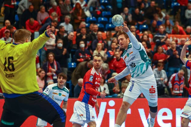 Handball I Men I Season 2025 2026 I Bundesliga I 20 Matchday I HSV Hamburg SC DHFK Leipzig I 10 02 2026 Robin Haug 16, HSV Hamburg Franz Semper 32, SC DHfK Leipzig Copyright: xLobeca RalfxHomburgx