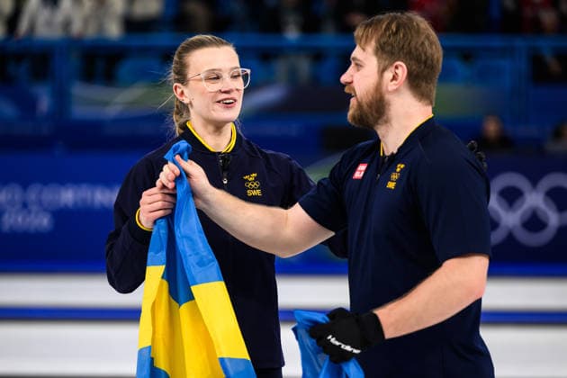 260210 Isabella Wrana and Rasmus Wrana of Sweden celebrate after winning the mixed doubles curling final match between Sweden and USA during day 4 of the 2026 Winter Olympics on February 10, 2026 in Cortina. Photo: Jon Olav Nesvold BILDBYRAN COP 217 JM0787 bbeng curling Olympic Games, Olympische Spiele, Olympia, OS olympics winter olympics os ol olympiska spel vinter-os olympiske leker milano cortina 2026 milan cortina 2026 milano cortina 2026 olympic games milano cortina 2026 winter olympic games milano cortina-os milano cortina-ol vinter-ol final sverige sweden usa united states jubel gold guld *** 260210 Isabella Wrana and Rasmus Wrana of Sweden celebrate after winning the mixed doubles curling final match between Sweden and USA during day 4 of the 2026 Winter Olympics on February 10, 2026 in Cortina Photo Jon Olav Nesvold BILDBYRAN COP 217 JM0787 bbeng curling olympic games olympics winter olympics os ol olympiska spel vinter os olympiske leker milano cortina 2026 milan cortina 2026 milano cortina 2026 olympic games milano cortina 2026 winter olympic games milano cortina os milano cortina ol vinter ol final sverige sweden usa united states jubel gold guld  Copyright: JONxOLAVxNESVOLD BB260210JE137