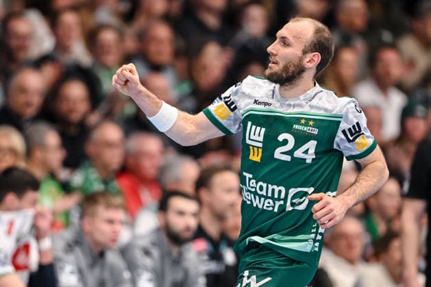 Goeppingen, Germany, 10 02 26 Marcel Schiller FRISCH AUF Goeppingen gestures, gestures during the Daikin Handball Bundesliga match between FRISCH AUF Goeppingen vs GWD Minden at EWS Arena on February 10, 2026 in Goeppingen, Germany Photo by Harry Langer DeFodi Images Goeppingen, Germany, 10 02 26 Marcel Schiller FRISCH AUF Goeppingen gestures during the Daikin Handball Bundesliga match between FRISCH AUF Goeppingen vs GWD Minden at EWS Arena on February 10, 2026 in Goeppingen, Germany Photo by Harry Langer DeFodi Images Photo by Harry Langer DeFodi Images