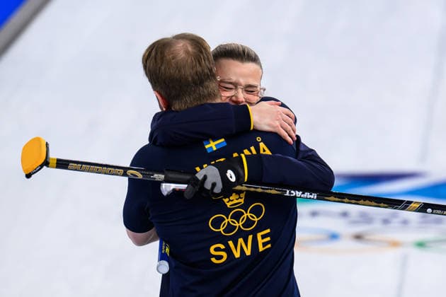 260210 Rasmus Wrana and Isabella Wrana of Sweden celebrate after winning the mixed doubles curling final match between Sweden and USA during day 4 of the 2026 Winter Olympics on February 10, 2026 in Cortina. Photo: Joel Marklund BILDBYRAN kod JM JM0787 bbeng curling Olympic Games, Olympische Spiele, Olympia, OS olympics winter olympics os ol olympiska spel vinter-os olympiske leker milano cortina 2026 milan cortina 2026 milano cortina 2026 olympic games milano cortina 2026 winter olympic games milano cortina-os milano cortina-ol vinter-ol final sverige sweden usa united states gold guld jubel *** 260210 Rasmus Wrana and Isabella Wrana of Sweden celebrate after winning the mixed doubles curling final match between Sweden and USA during day 4 of the 2026 Winter Olympics on February 10, 2026 in Cortina Photo Joel Marklund BILDBYRAN kod JM JM0787 bbeng curling olympic games olympics winter olympics os ol olympiska spel vinter os olympiske leker milano cortina 2026 milan cortina 2026 milano cortina 2026 olympic games milano cortina 2026 winter olympic games milano cortina os milano cortina ol vinter ol final sverige sweden usa united states gold gold jubel  Copyright: JOELxMARKLUND BB260210JM223