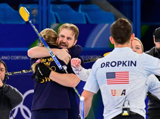 CORTINA, ITALY 20260210 Sweden s Isabella Wrana and Rasmus Wrana celebrate their victory against the USA s Cory Thiesse and Korey Dropkin in the Olympic mixed curling final in Cortina. *** The image is included in the SPORTS PACKAGE. For others PAYMENT IMAGE ** CORTINA ITALY x10030x *** CORTINA, ITALY 20260210 Sweden s Isabella Wrana and Rasmus Wrana celebrate their victory against the USA s Cory Thiesse and Korey Dropkin in the Olympic mixed curling final in Cortina The image is included in the SPORTS PACKAGE For others PAYMENT IMAGE CORTINA ITALY x10030x  Copyright: xJonasxEkströmer TTx 2026 OLYMPICS MIXED CURLING FINAL