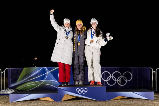 CORTINA, ITALY - FEBRUARY 10: The Podium Silver medalist Elina Bota (Latvia), Gold medalist Julia Taubitz (Germany) and Bronze medalist Ashley Farquharson (USA) during the medal ceremony of the Luge Women s Singles at the Milano Cortina 2026 Olympics at Cortina Sliding Centre on day 4 of the Milano Cortina 2026 Olympics on February 10, 2026 in Cortina, Italy. Editorial use only. Venezia Italy Copyright: xSteffiexWunderlx
