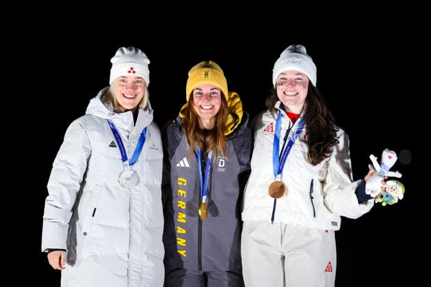 OLYMPICS - Winter Olympic Games, Olympische Spiele, Olympia, OS Milano Cortina 2026 CORTINA D AMPEZZO,ITALY,10.FEB.26 - OLYMPICS, LUGE - Winter Olympic Games Milano Cortina 2026, women, singles, medal ceremony. Image shows Elina Bota (LAT), Julia Taubitz (GER) and Ashley Farquharson (USA). Keywords: medal, mascot.  GEPAxpictures xMaticxKlansek
