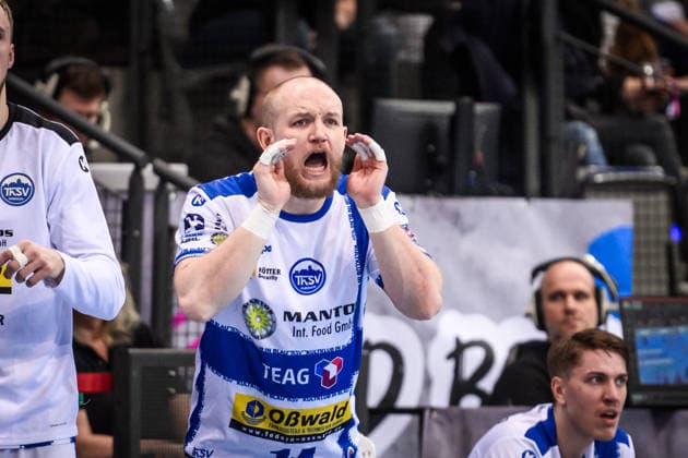 Peter Walz ThSV Eisenach, 14 Support from the bench GER, TVB Stuttgart ThSV Eisenach, DAIKIN HBL, Handball, Bundesliga, Matchday 20, Season 2025 2026, 09 02 2026 GER, TVB Stuttgart ThSV Eisenach, DAIKIN HBL, Handball, Bundesliga, Matchday 20, Season 2025 2026, 09 02 2026 Stuttgart Copyright: xSandyxDinkelackerx EP_SDR