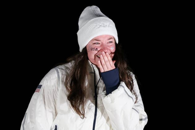 Olympische Winterspiele Milano Cortina 2026 Rennrodeln Einsitzer Frauen am 10.02.2026 im Cortina Sliding Centre in Cortina d™Ampezzo Ashley Farquharson ( USA ) gewinnt die Bronze Medaille *** Olympic Winter Games Milano Cortina 2026 Luge Single Women on 10 02 2026 at the Cortina Sliding Center in Cortina d™Ampezzo Ashley Farquharson USA wins the bronze medal xMSx