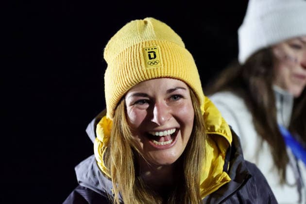 Olympische Winterspiele Milano Cortina 2026 Rennrodeln Einsitzer Frauen am 10.02.2026 im Cortina Sliding Centre in Cortina d™Ampezzo Julia Taubitz ( Deutschland ) gewinnt die Gold Medaille *** Olympic Winter Games Milano Cortina 2026 Luge Single Seater Women on 10 02 2026 at the Cortina Sliding Center in Cortina d™Ampezzo Julia Taubitz Germany wins the gold medal xMSx