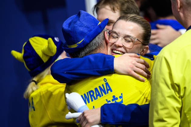 260210 Isabella Wrana of Sweden celebrate with father Mats Wrana after, the mixed doubles curling final match between Sweden and USA during day 4 of the 2026 Winter Olympics on February 10, 2026 in Cortina. Photo: Joel Marklund BILDBYRAN kod JM JM0787 bbeng curling Olympic Games, Olympische Spiele, Olympia, OS olympics winter olympics os ol olympiska spel vinter-os olympiske leker milano cortina 2026 milan cortina 2026 milano cortina 2026 olympic games milano cortina 2026 winter olympic games milano cortina-os milano cortina-ol vinter-ol final sverige sweden usa united states jubel gold guld *** 260210 Isabella Wrana of Sweden celebrate with father Mats Wrana after, the mixed doubles curling final match between Sweden and USA during day 4 of the 2026 Winter Olympics on February 10, 2026 in Cortina Photo Joel Marklund BILDBYRAN kod JM JM0787 bbeng curling olympic games olympics winter olympics os ol olympiska spel vinter os olympiske leker milano cortina 2026 milan cortina 2026 milano cortina 2026 olympic games milano cortina 2026 winter olympic games milano cortina os milano cortina ol vinter ol final sverige sweden usa united states jubel gold guld  Copyright: JOELxMARKLUND BB260210JM230