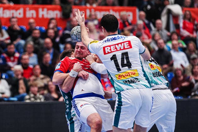 Lukas Binder SC DHfK Leipzig, 11 , Niklas Weller Handball Sport Verein Hamburg, 13 , Marko Mamic SC DHfK Leipzig, 14 , William Bogojevic SC DHfK Leipzig, 20 GER, Handball Sport Verein Hamburg vs SC DHfK Leipzig, Handball, 1 Bundesliga, Matchday 20, Season 2025 2026, 10 02 2026 GER, Handball Sport Verein Hamburg vs SC DHfK Leipzig, Handball, 1 Bundesliga, Matchday 20, Season 2025 2026, 10 02 2026 Hamburg Copyright: xEibner-Pressefoto MarcelxvonxFehrnx EP_MFN