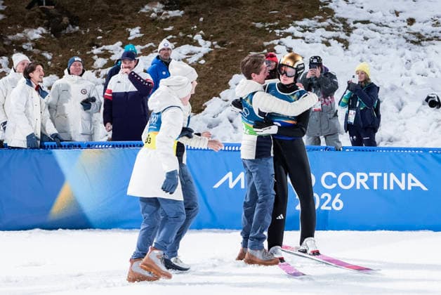 Winter Olympics in Milan Cortina 2026 Val di Fiemme, Italy 20260210. Mixed team competition in Ski jumping, Skispringen, Ski, nordisch in Predazzo during the Winter Olympics in Milano Cortina 2026. Photo: Terje Pedersen NTB Val di Fiemme Italy EDITORIAL USE ONLY. RESTRICTED USE FOR BETTING COMPANIES Ref:_SPOZdwNmJsv6Gs.jpg *** Winter Olympics in Milan Cortina 2026 Val di Fiemme, Italy 20260210 Mixed team competition in ski jumping in Predazzo during the Winter Olympics in Milan Cortina 2026 Photo Terje Pedersen NTB Val di Fiemme Italy EDITORIAL USE ONLY RESTRICTED USE FOR BETTING COMPANIES  Copyright: xTerjexPedersenx xNTBx